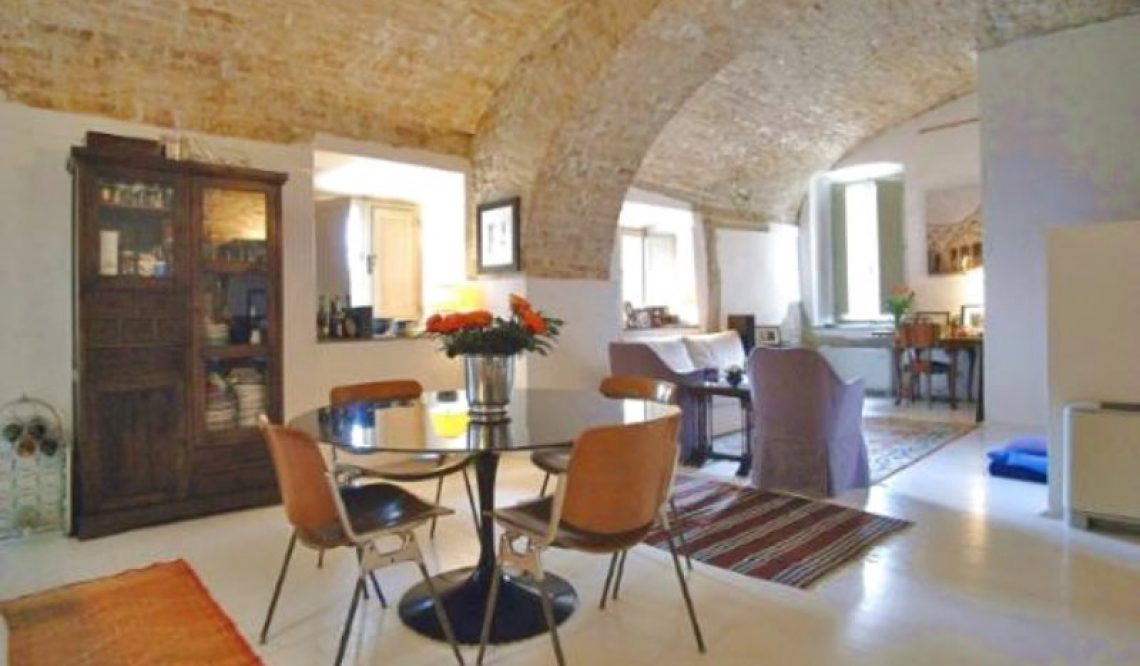 Buy a luxury apartment in Umbria