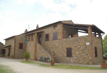 Interview with Renato Nannotti the owner of a luxury farmhouse for sale in Umbria