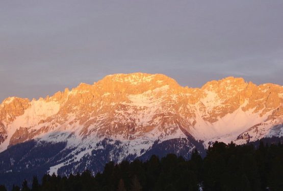 Why are the Dolomites pink? The Fascinating Phenomenon of Enrosadira