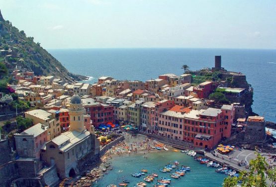 Buy a property in Liguria-How does the international market work in Liguria?