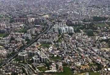 New Delhi on the verge of collapse.In a few years the population will reach 37 million