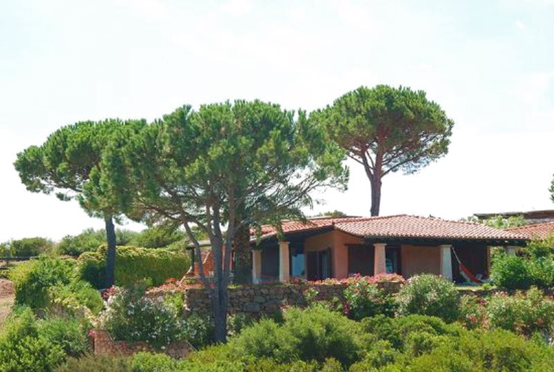 Sardinia Villas,amongst the most beautiful in the world!The Guardian and The Times put them among the Best