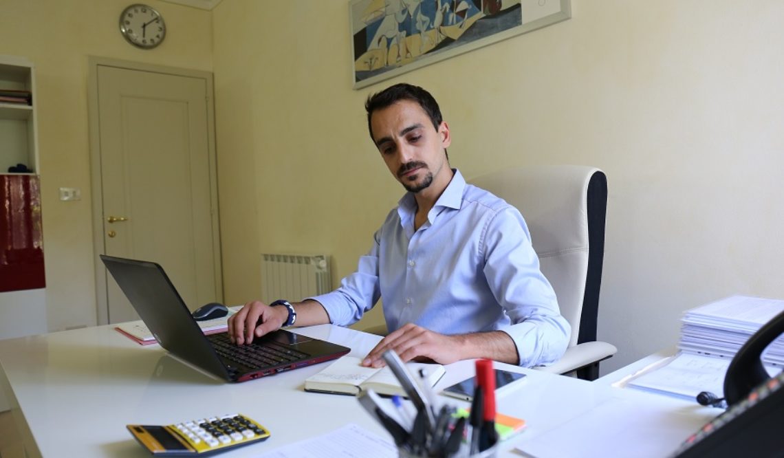 Our agent Giacomo Buonavita and the sale of “Il Poggio del Sole”