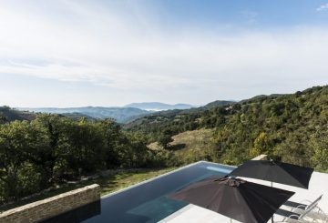 The shining autumn of Great Estate: the Villa Anselmo sale