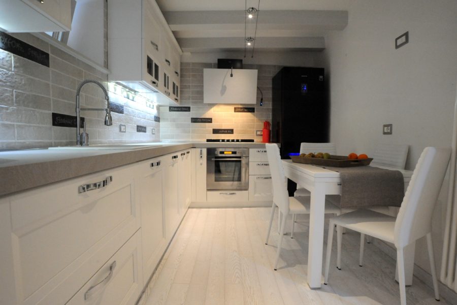 white apartment, cetona, siena, vendita, great estate, alice ceccomoro