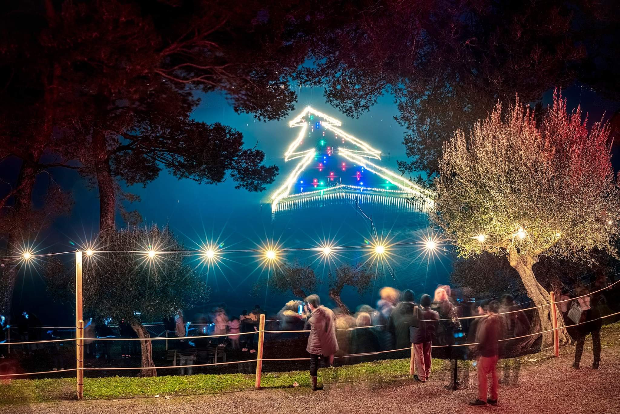“Luci Sul Trasimeno” lights Christmas in Castiglione Del Lago: the interview to the mayor