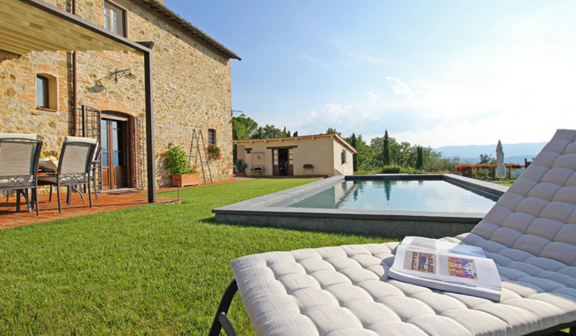 Great Estate and Great Stays celebrate Perugino and Signorelli in the new Repubblica Guide