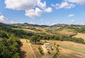 SPRING IN TUSCANY: GREAT ESTATE’S PROPOSALS