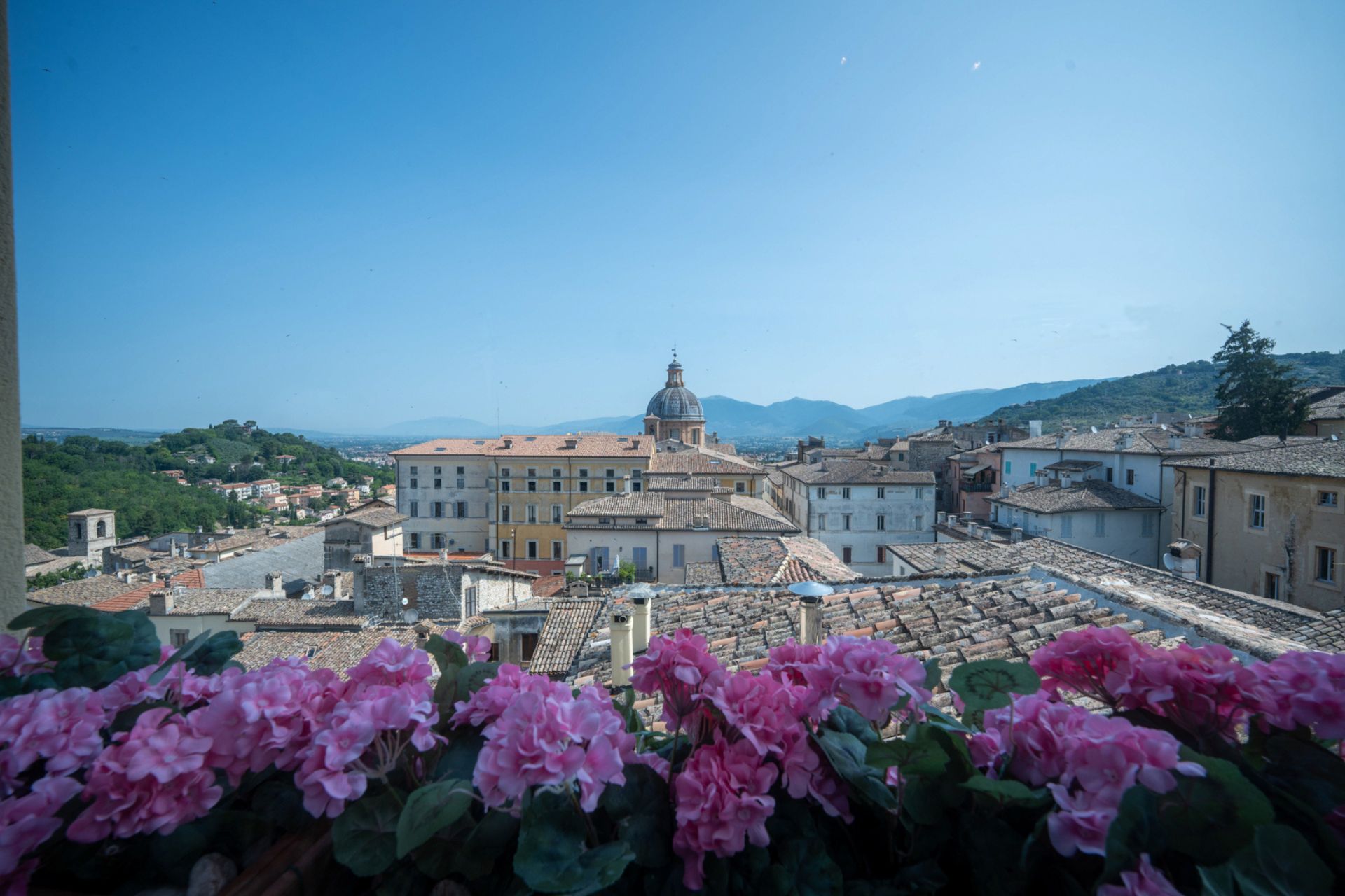 Live your dream in the historic centers of Umbria: Great Estate’s proposals
