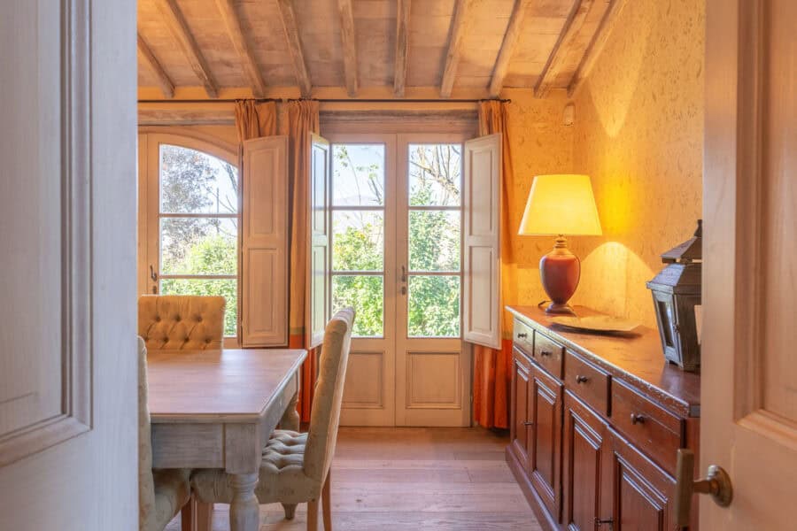 wood interiors - promozione trattamenti antitarlo per clienti Great Estate